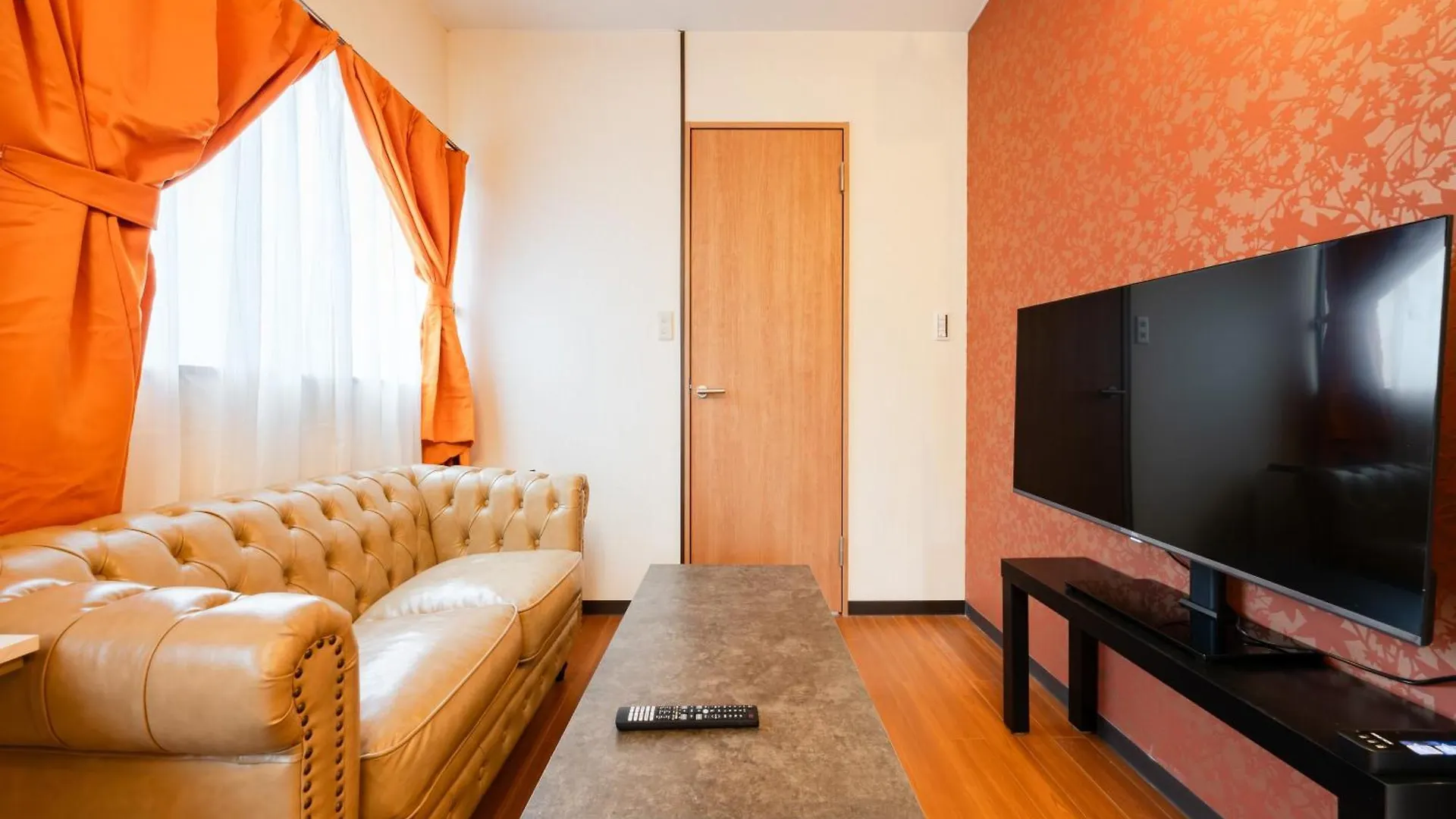 Apartmán 浅草駅徒歩4分,浅草寺8分,上野駅5分,カッパ橋道具街4分,Switch,Wi-Fi Prefektura Tokio