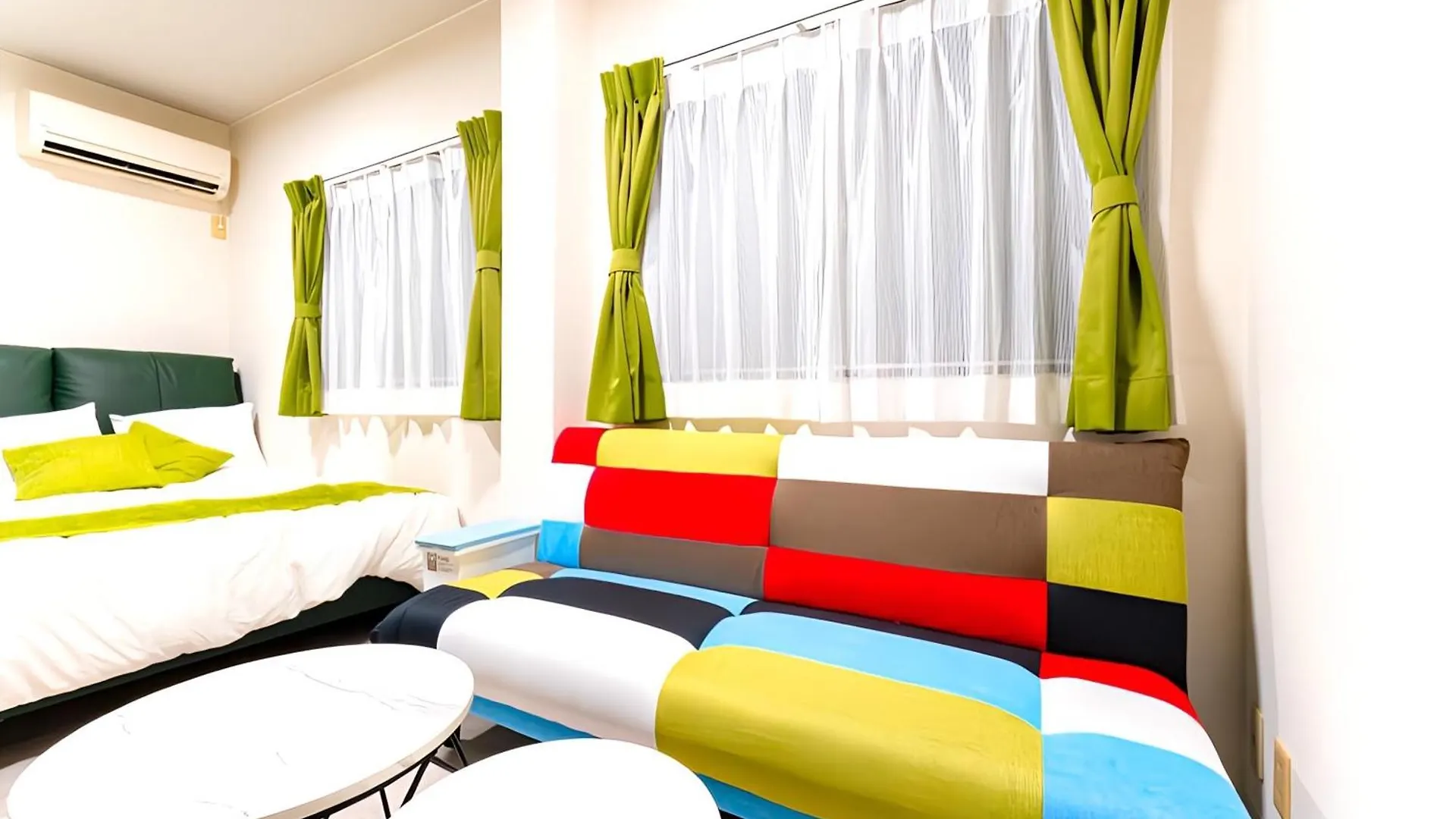 浅草駅徒歩4分,浅草寺8分,上野駅5分,カッパ橋道具街4分,Switch,Wi-Fi Apartment Tokyo 0*,  Japan