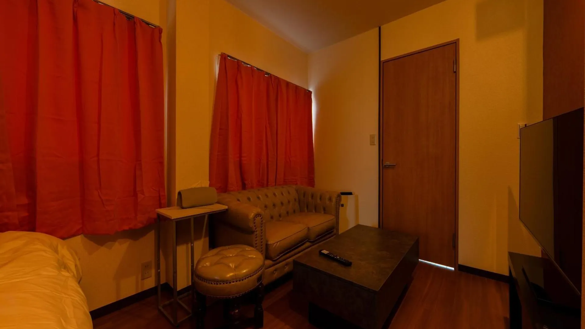 浅草駅徒歩4分,浅草寺8分,上野駅5分,カッパ橋道具街4分,Switch,Wi-Fi Apartment Tokyo